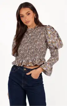 Petal and Pup Novah Long Sleeve Ruffle Blouse, size Medium