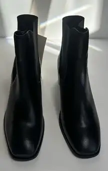 Amazon Essentials Black Ankle Boots Size 9 Women's Block Heel Chelsea Booties