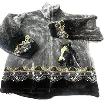 Bear Ridge fuzzy warm zip up jacket size M