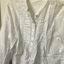 FINAL MARKDOWN Cabi pin tucked blouse large