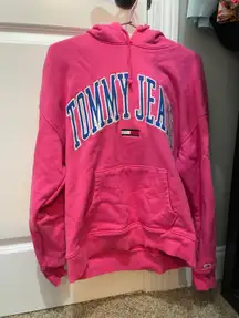 tommy jeans sweatshirt