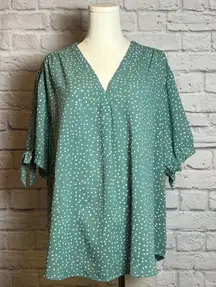 Fun2Fun  Blouse Polka Dot Short Sleeve V-Neck Women's 2X Plus Size Top