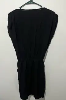 Chic Black Midi Dress de Zara