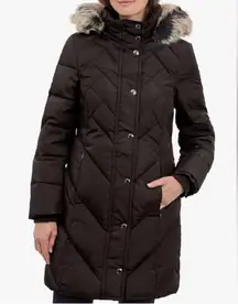 puffer hooded jacket size Medium Read Notes