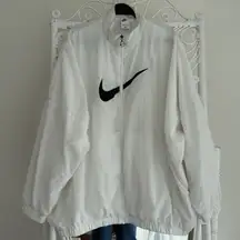 Nike Sportswear Essential Woven Jacket Womens XL White Black Windrunner Swoosh