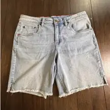 Peace Love World Denim Bermuda Shorts Light Wash Petite 12P NEW!
