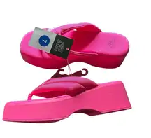 NEW Hot Pink Wild Fable Chunky Platform Sandals- Size 7