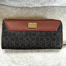 Calvin Klein NWOT  Wallet