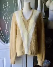 Medium  Mohair Wool V-Neck Sweater