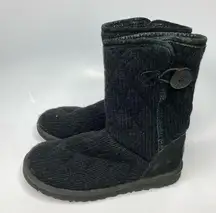 UGG black quilted knit boots size 5