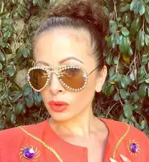 Queens Reign Crystal Embellished Brown GD Sunnies