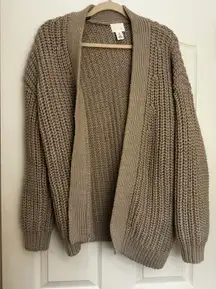 Gray Oversized Knit Sweater