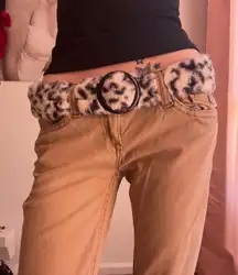 white leopard faux fur y2k punk winter belt