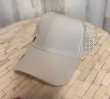 Gaiam White Laser Cut Athletic Hat Women’s OS Adjustable Activewear Running Yoga