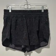 Lululemon Women's Hotty Hot Shorts Formation Camo Coal Running Training Sz10