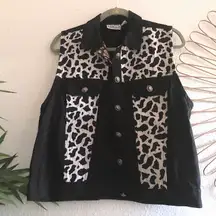 Shelly & Arnold 80s/90s statement piece 100% COTTON black white denim jean cow print sleeveless vest. 