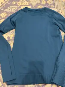 Lululemon Embossed Pattern Long Sleeve 6