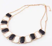Trendy Jewels Black and White Statement Necklace