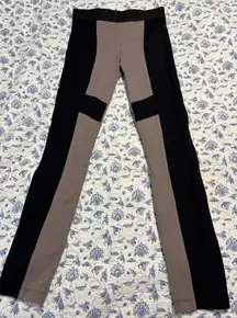 BCBGMaxAzria Tan and Black pant size Small