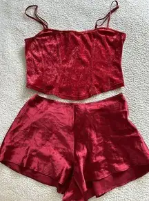 Victoria’s Secret Red 2 Piece Velvet Cami & Satin Shorts Pajama Set Medium