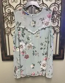 Apt. 9  sleeveless light green floral double layered tunic top