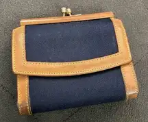 Dooney & Bourke  vintage wallet