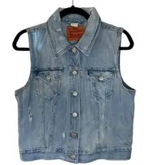 Levi’s Distressed Denim Vest - Medium Wash Size L