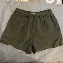 Madewell Olive pull on shorts size S