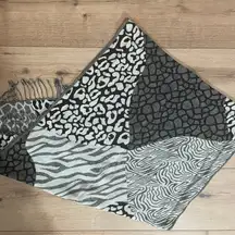 Isa & Stef Womens Fringe Scarf Business Casual