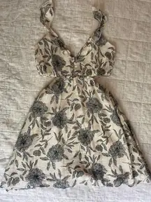 Abercrombie and Fitch Ruffle Cut Out Floral Dress 
