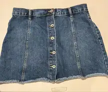 Forever 21 Blue Medium Wash‎ Denim Button Down Skirt. Size 30