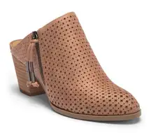 Report Clover Laser Cut Mule Size 9.   B63