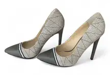 GX By Gwen Stefani Size 7.5 High Heels - Heel 5” Ryoko Front 0.5”