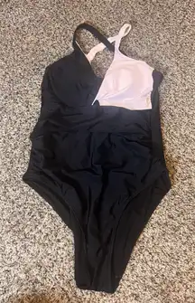 Color‎ Block One Piece Swimsuit Ruched Tummy Control Bathing Suit S