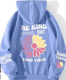 Be Kind Graphic Hoodie