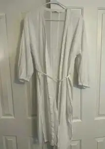 Uniqlo White Gauze Wrap Size Medium