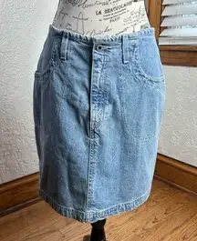 Vintage Levi’s Dry Goods Mini Denim Skirt Size 10