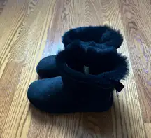 UGG women’s mini bailey bow boots