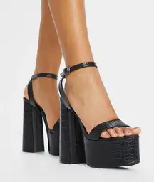 Pretty Little Thing  plt | Black Croc Chunky Strappy Platform High Heels Bratz | 36