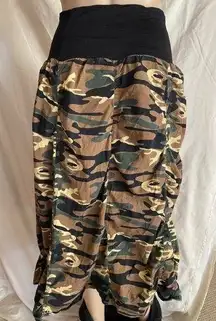 NWOT Cute Camo Draped Surrealist MIDI Skirt. M