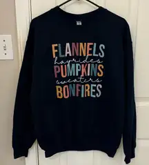 Gildan Fall Themed Screen Print Crewneck Sweatshirt in Navy