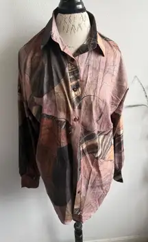 PRETTYLITTLETHING Abstract Print Button Down Shirt Womens US 4 Oversized