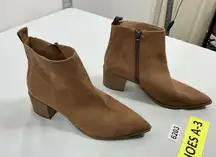 Womans Target Ankle Boots 7 Camel Side Zip Block Heel Pointed Toe