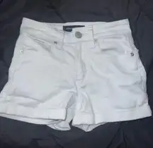 000  Shorts