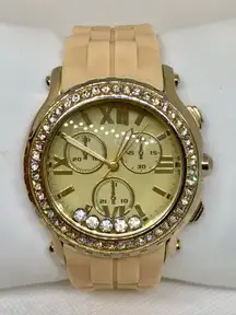 Women quartz watch floating crystals dial 40mm round analog silicone running