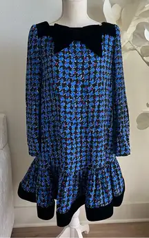Vintage Carolina Herrera Blue And Black Long Sleeve Bow Silk Dress