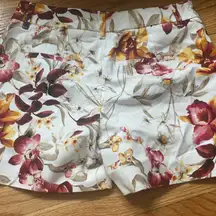 White House Black Market Floral Print Women's Shorts