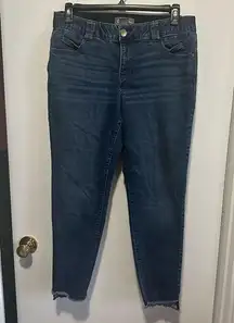 Democracy Blue Ankle Cropped Jeans Classic Style