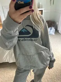 Surf Quiksilver gray hoodie 