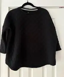 Tuckernuck Sport Black Quilted Sweatshirt Size M/L 3/4 Sleeves EUC‎
